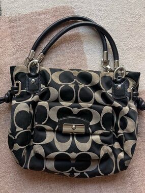 VINTAGE Y2K Coach Kristin Signature C Monogram Jacquard Canvas Shoulder Bag